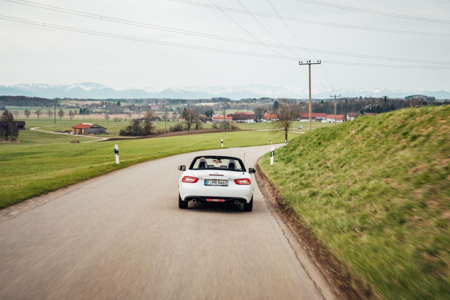  Fiat 124 Spider S-Design (348) 2018 года  (фото 30 из 33)